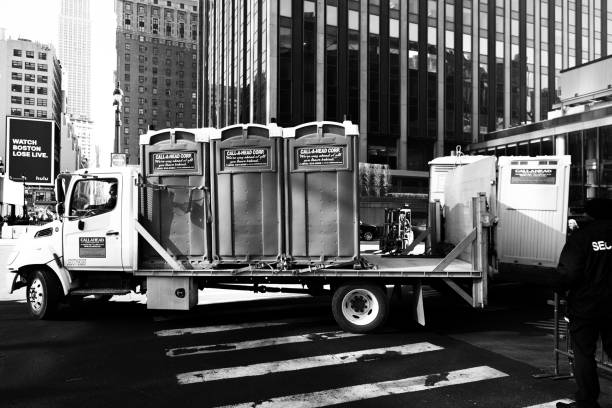 Best Porta potty rental near me  in Grove City, OH
