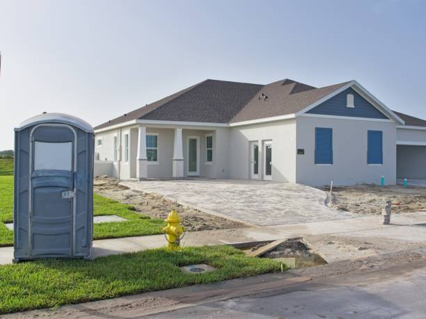 Best Portable bathroom rental  in Grove City, OH